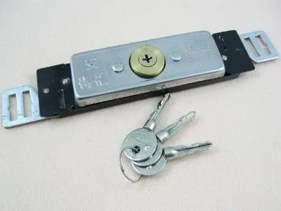 上海开锁换锁电话/上门服务/智能锁开锁