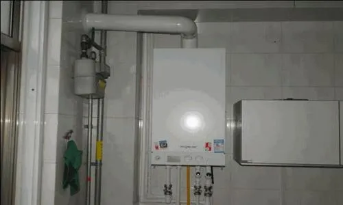 徐汇区八喜壁挂炉维修服务电话--栩翔维修服务中心