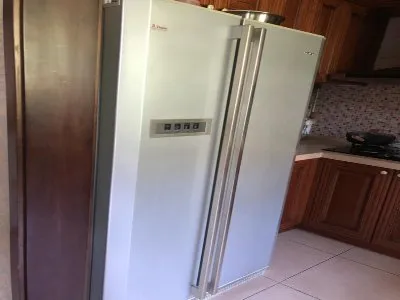 奉贤区美菱冰箱维修电话--栩翔服务点