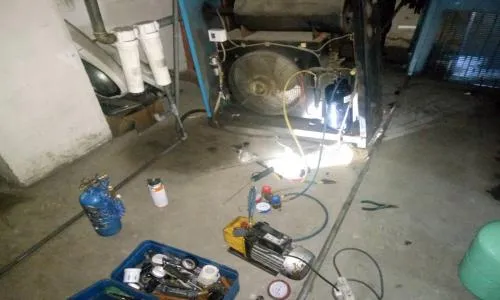 璧山区百奥
除湿机维修电话(全国24小时)--江晶服务点