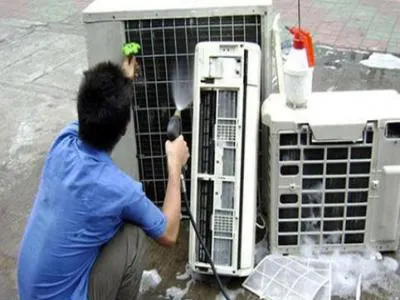 静海区格力空调维修电话--本万飞服务点