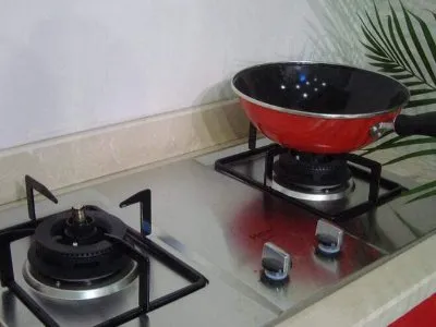 松江区威而士莫卡燃气灶维修电话--新东服务网点