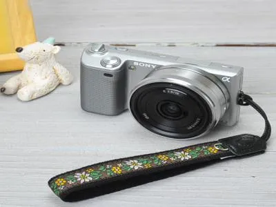 上海万合晶照相器材服务点