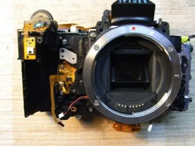 上海本万飞照相器材服务点