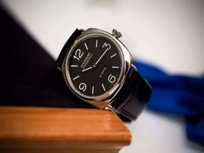 北京海瑞温斯顿手表客户服务中心--尊海维修站