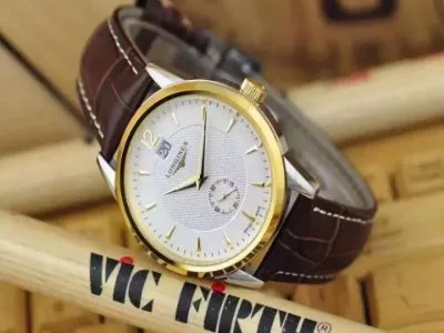 天津卡地亚手表指定维修点--贵全维修站