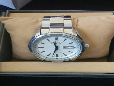 雅克德罗手表维修中心电话--明盛服务中心