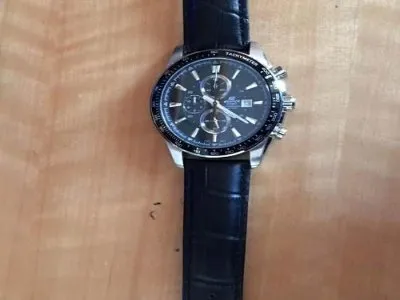 北京芝柏手表维修中心--荣彩维修部