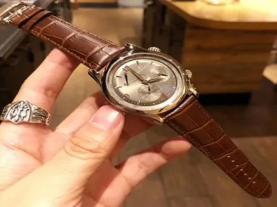 雅典表手表维修服务中心--洪德成服务部