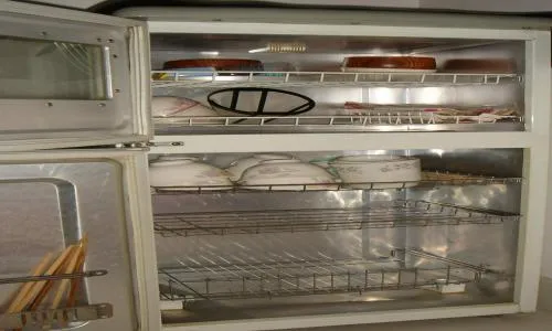 璧山区家丽雅消毒柜维修电话--贝名维修服务中心