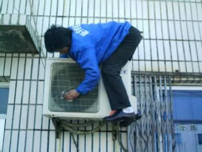 邻居家的空调太吵怎么办