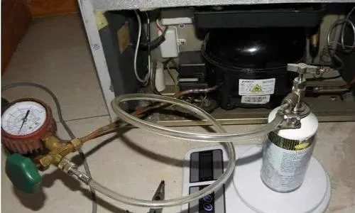 昂克拉壁挂炉风机怎么安装视频