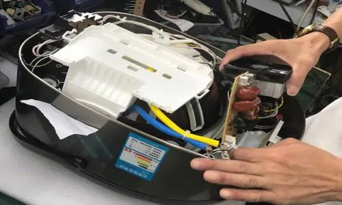 苏泊尔电饭煲灯亮但是不能煮饭