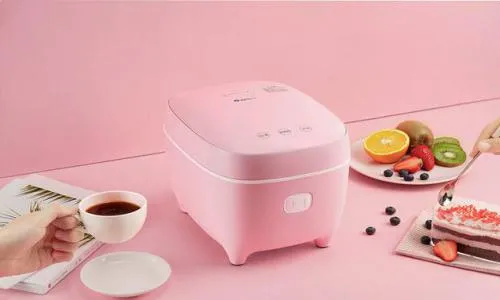 电饭煲盖子位置没放好卡住了