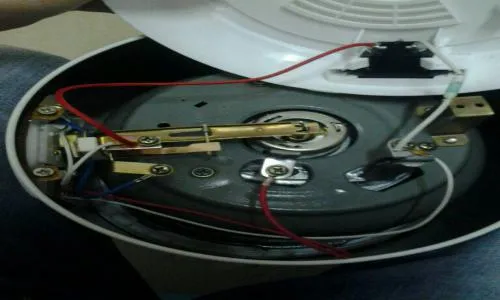 电饭煲插头插不紧怎么办