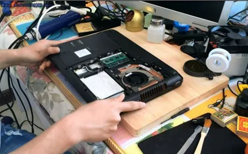 电脑一直在放大怎么办