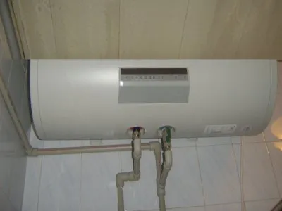 空气能热水器冬天会冻住不出水吗(图1) 空气能热水器冬天会冻住不出水吗(图1)