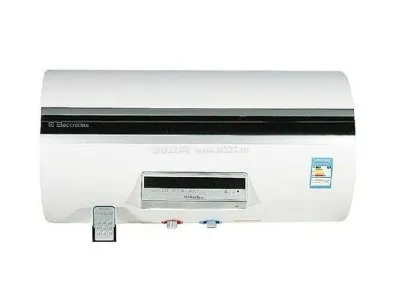 热水器控制面板漏水了还能修吗(图1) 热水器控制面板漏水了还能修吗(图1)