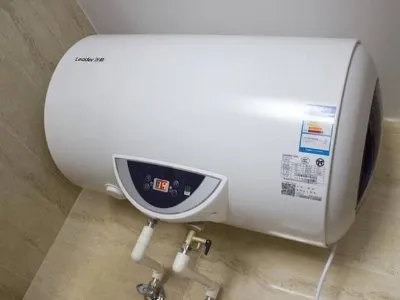 电热水器水箱水结冰怎么办(图1) 电热水器水箱水结冰怎么办(图1)