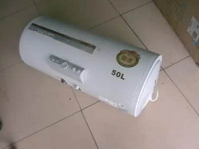 热水器离花洒太近水蒸气(图1) 热水器离花洒太近水蒸气(图1)