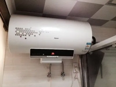 燃气热水器外面不冒烟正常吗(图1)