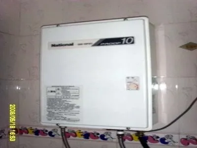 热水器开着水管冻住了开个保温键可以吗(图1)