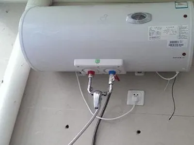 林内燃气热水器铜管裂了能修吗(图1) 林内燃气热水器铜管裂了能修吗(图1)