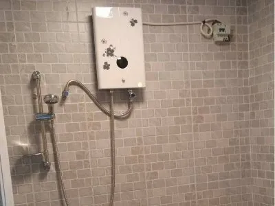 热水器管子冬天怕冻该咋办(图1)