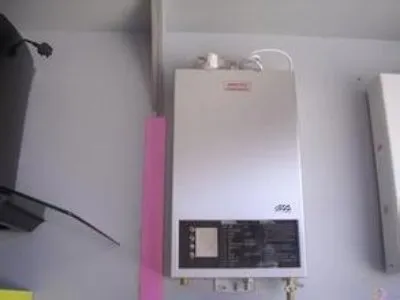 热水器热水温度过高怎么回事(图1) 热水器热水温度过高怎么回事(图1)