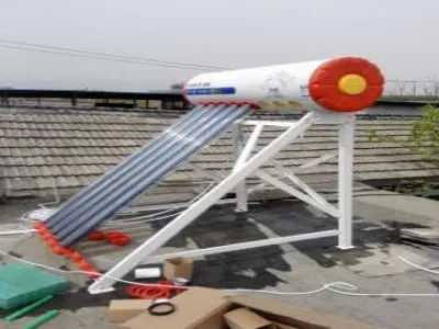 热水器管冻的很硬怎么回事(图1)