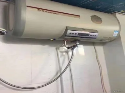 电热水器镁棒接口处漏水怎么办(图1)