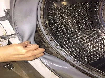 滚筒洗衣机减震器坏了的表现(图1) 滚筒洗衣机减震器坏了的表现(图1)