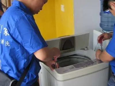 冬天洗衣机排水排不出去是什么原因(图1) 冬天洗衣机排水排不出去是什么原因(图1)
