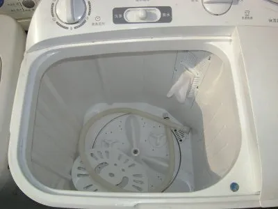 洗衣机有反转没正转是哪的故障(图1) 洗衣机有反转没正转是哪的故障(图1)