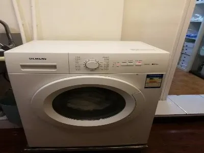 波轮洗衣机底部冒烟怎么回事(图1)