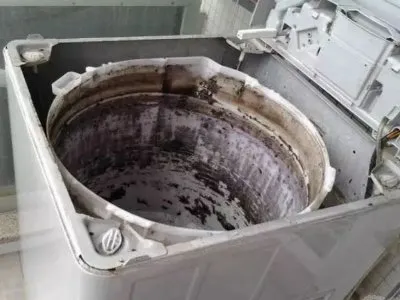 洗衣机显示f故障怎么处理(图1) 洗衣机显示f故障怎么处理(图1)