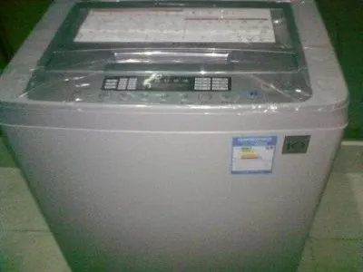 全自动洗衣机水从门口流出来(图1)