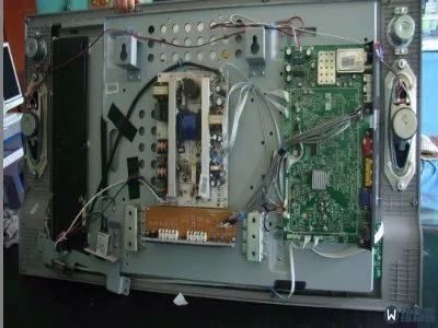 小米电视机后盖怎么打开六十四寸的小米电视机后盖怎么打开(图1)