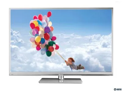 电视屏幕被小孩敲了一下出现了黑屏怎么办(图1) 电视屏幕被小孩敲了一下出现了黑屏怎么办(图1)