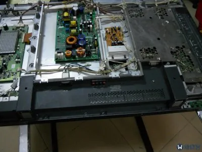 电视机图像有重影是怎么回事(图1)