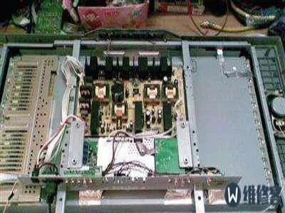 电视机慢慢在变红什么问题(图1) 电视机慢慢在变红什么问题(图1)