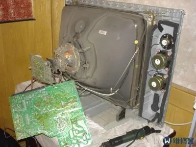 电脑打开放电视没声音怎么回事(图1) 电脑打开放电视没声音怎么回事(图1)