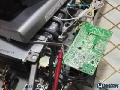 电视盒子连接笔记本电脑怎么操作(图1)