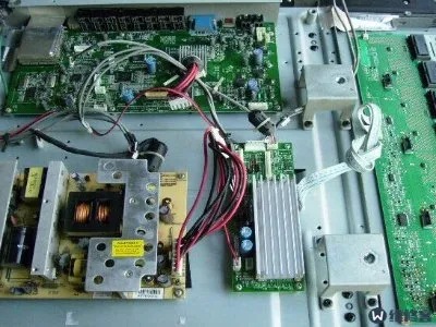 路由器可以用数据线直接连接电视吗(图1)