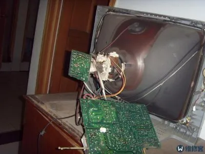 小米电视出问题了请尝试重启(图1)