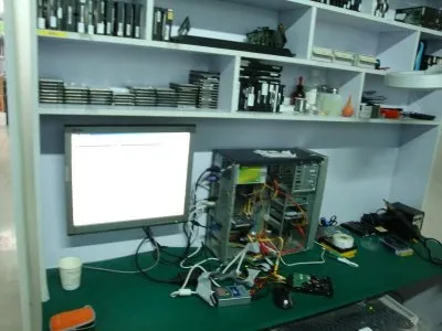 显示器接笔记本电脑怎么转换屏幕(图1)