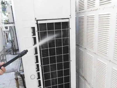 海信中央空调制热时雪花一直闪(图1)