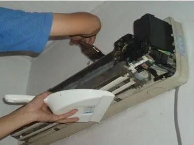 空调一直显示48是什么意思(图1) 空调一直显示48是什么意思(图1)