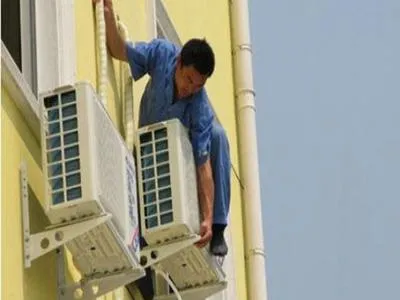 空调出现一闪一闪的什么情况(图1) 空调出现一闪一闪的什么情况(图1)