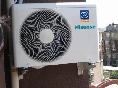 床头吊灯下面正好是空调怎么办(图1)